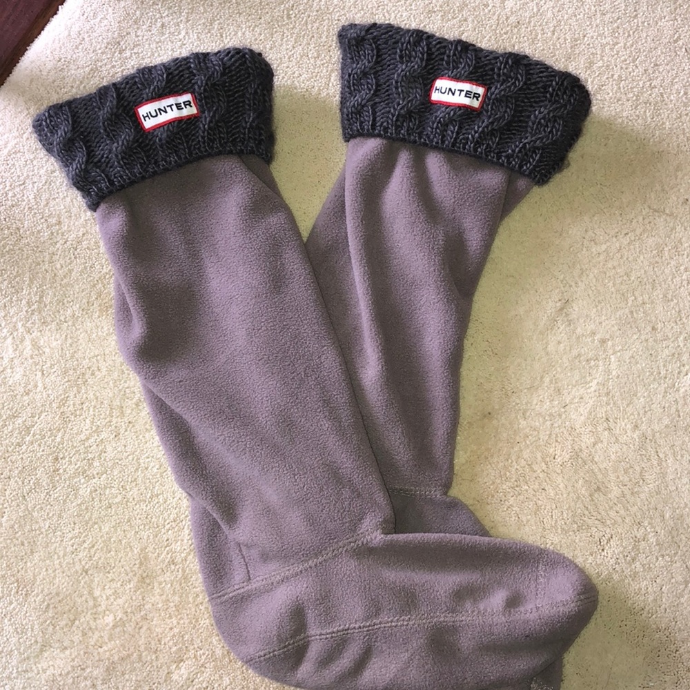 Tall Grey Hunter Cable-knit Book Socks